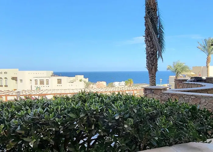 Azzurra Sea View One Bedroom Apartman Gurdaka