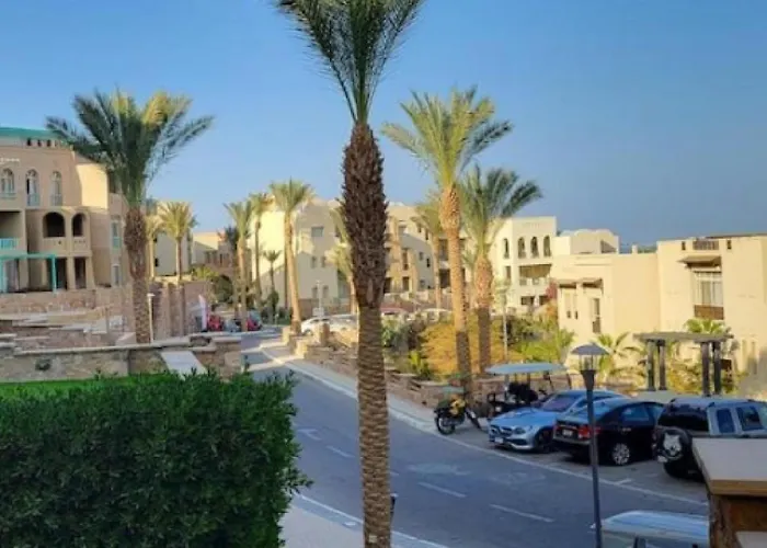 Azzurra Sea View One Bedroom Apartman Gurdaka